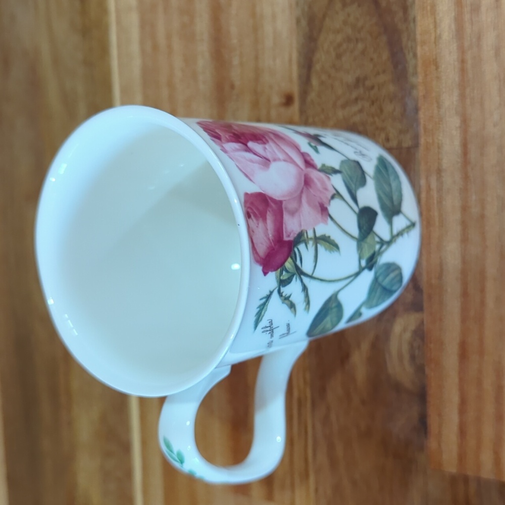 Vintage Roy Kirkham Redoute Roses British Tea Cup Mug Fine Bone China 4" 1996